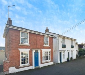 HIGH STREET- click for photo gallery